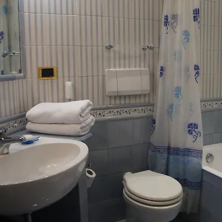 Global 247 Rome
